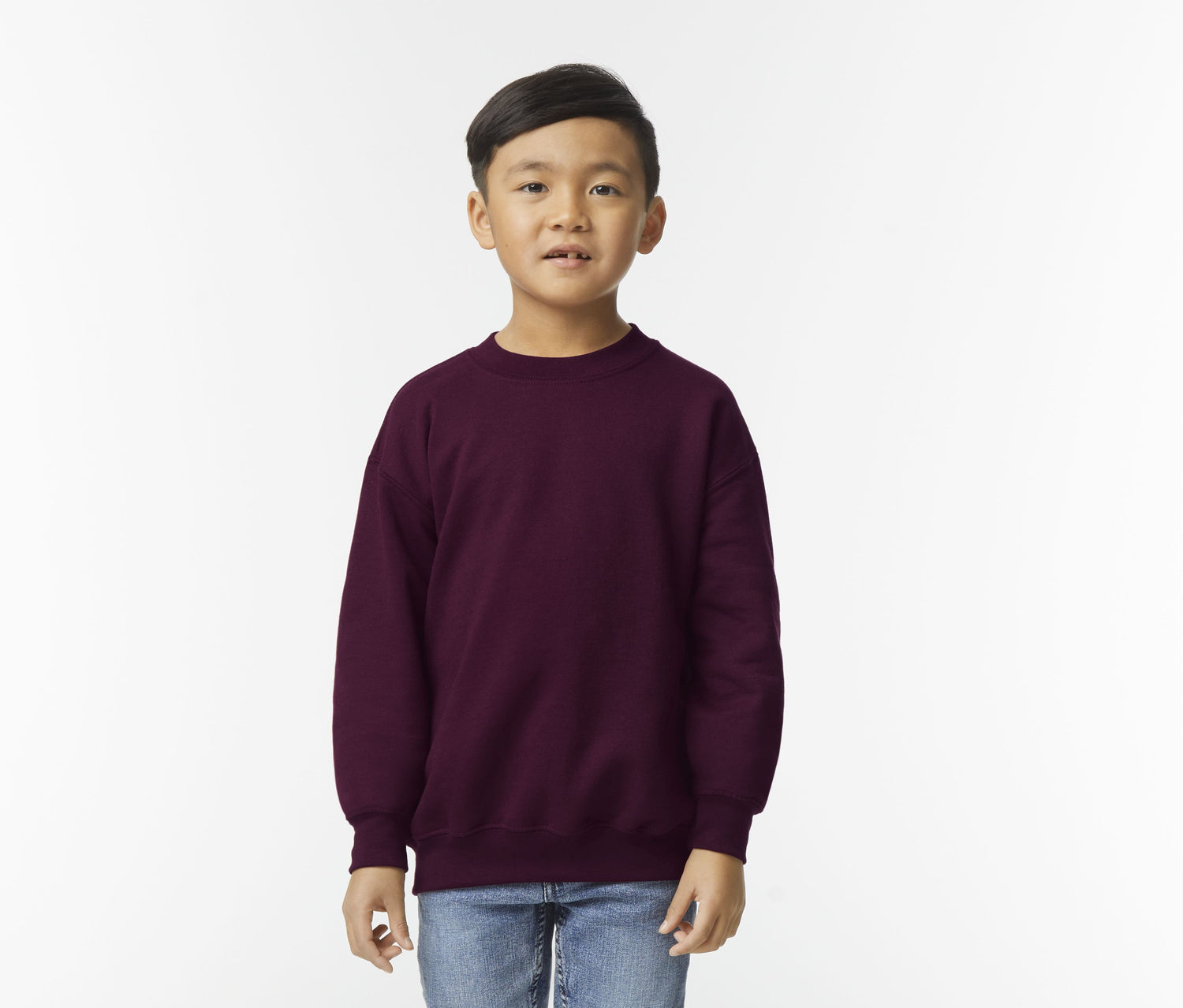 GILDAN YOUTH CREWNECK SWEATSHIRT