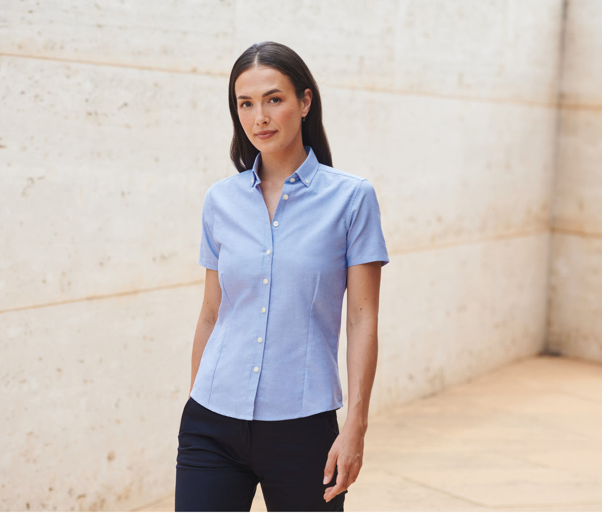 HENBURY LADIES’ MODERN S/S OXFORD SHIRT – REGULAR FIT