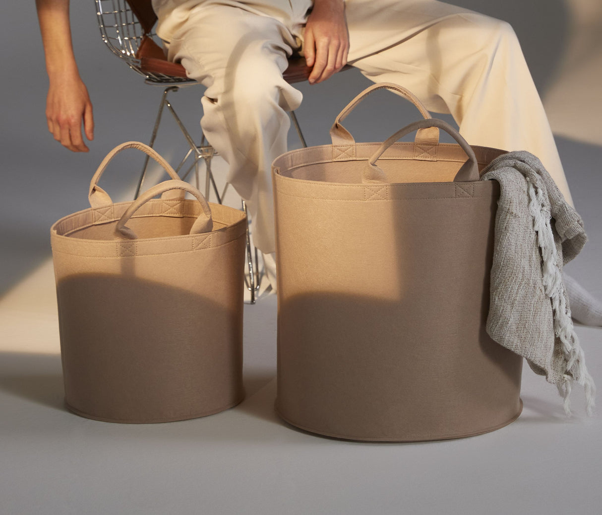 BAG BASE FELT TRUG