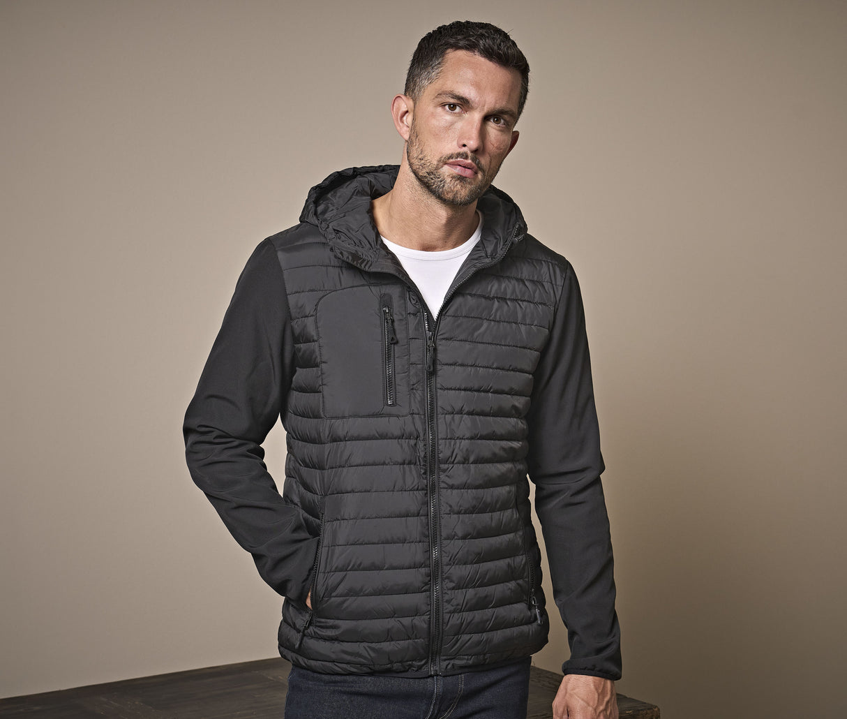 TEE JAYS HOODED CROSSOVER JACKET